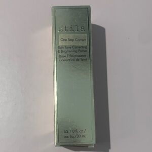 Stila One Step Correct Primer in Silver Packaging
